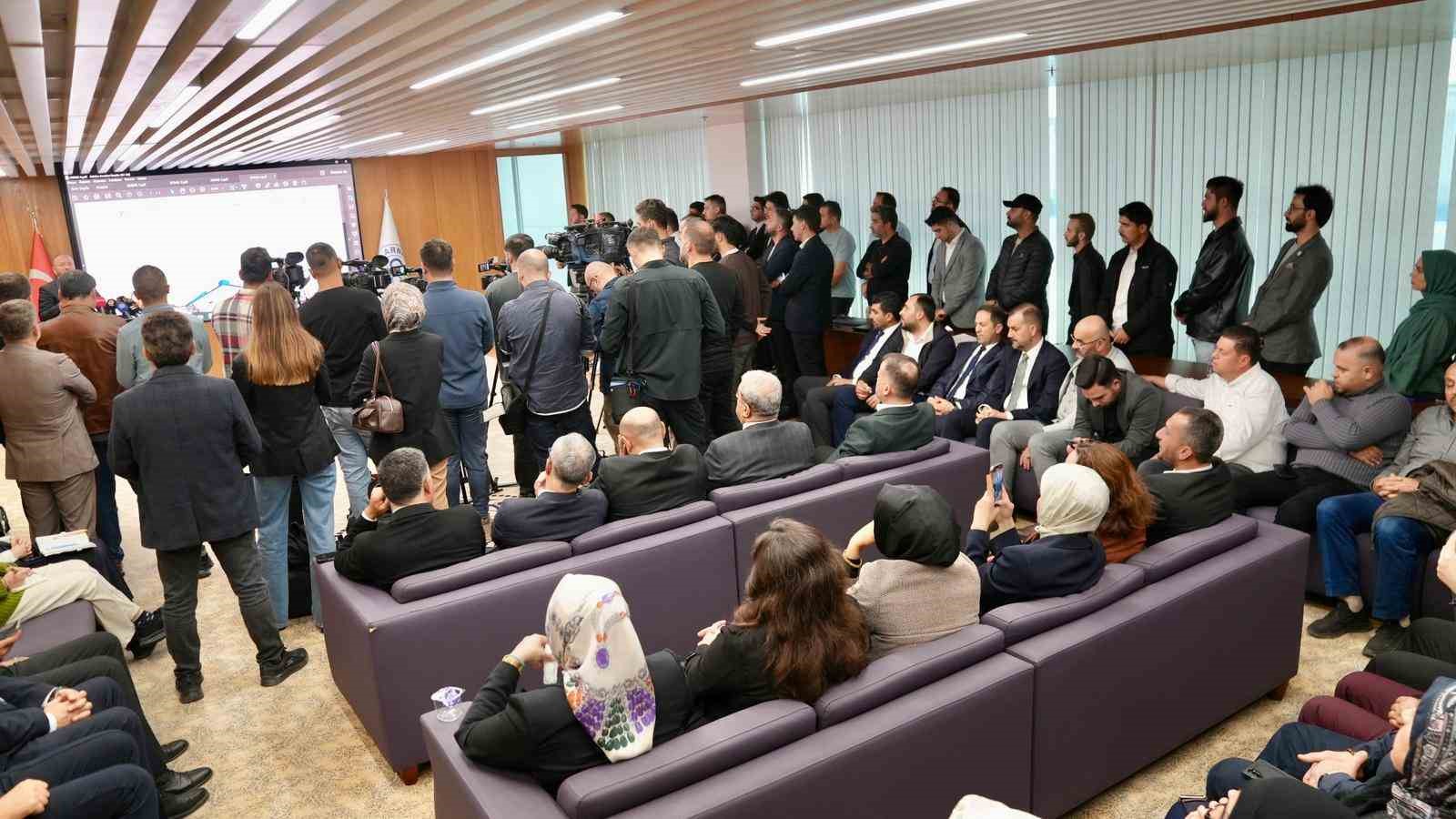 arnavutkoy belediye baskani candaroglundan ozgur ozelin iddialarina yanit 2 O9QEmR5Q