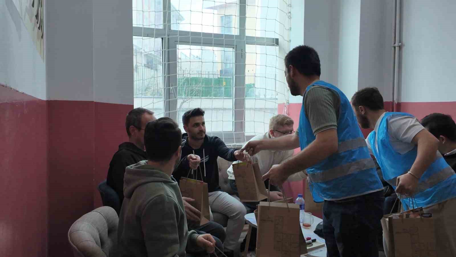 arnavutkoy belediyesinden ogretmenlere 24 kasim surprizi 13 SfMDd1dF