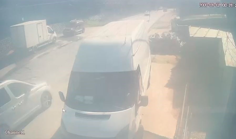 arnavutkoyde 1 kisinin oldugu kazanin goruntuleri ortaya cikti 0 yVhJyeEb