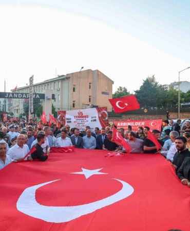 arnavutkoyde-15-temmuzun-10uncu-yili-dolayisiyla-yuruyus-korteji-duzenlendi-sdTXNkzI.jpg