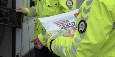 arnavutkoyde-bayram-oncesi-siki-trafik-denetimi-JccBxidC.jpg