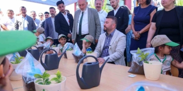 arnavutkoyde-cocuklari-dogayla-bulusturan-bitkim-bana-emanet-projesini-hayata-gecirildi-8lbVgYtG.jpg