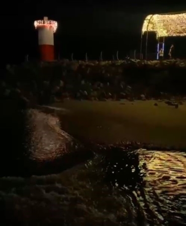 arnavutkoyde-deprem-oncesinde-deniz-cekildi-COQqNSzc.jpg