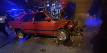 arnavutkoyde-ehliyetsiz-surucu-polisten-kacarken-kaza-yapti-R1txPTXX.jpg