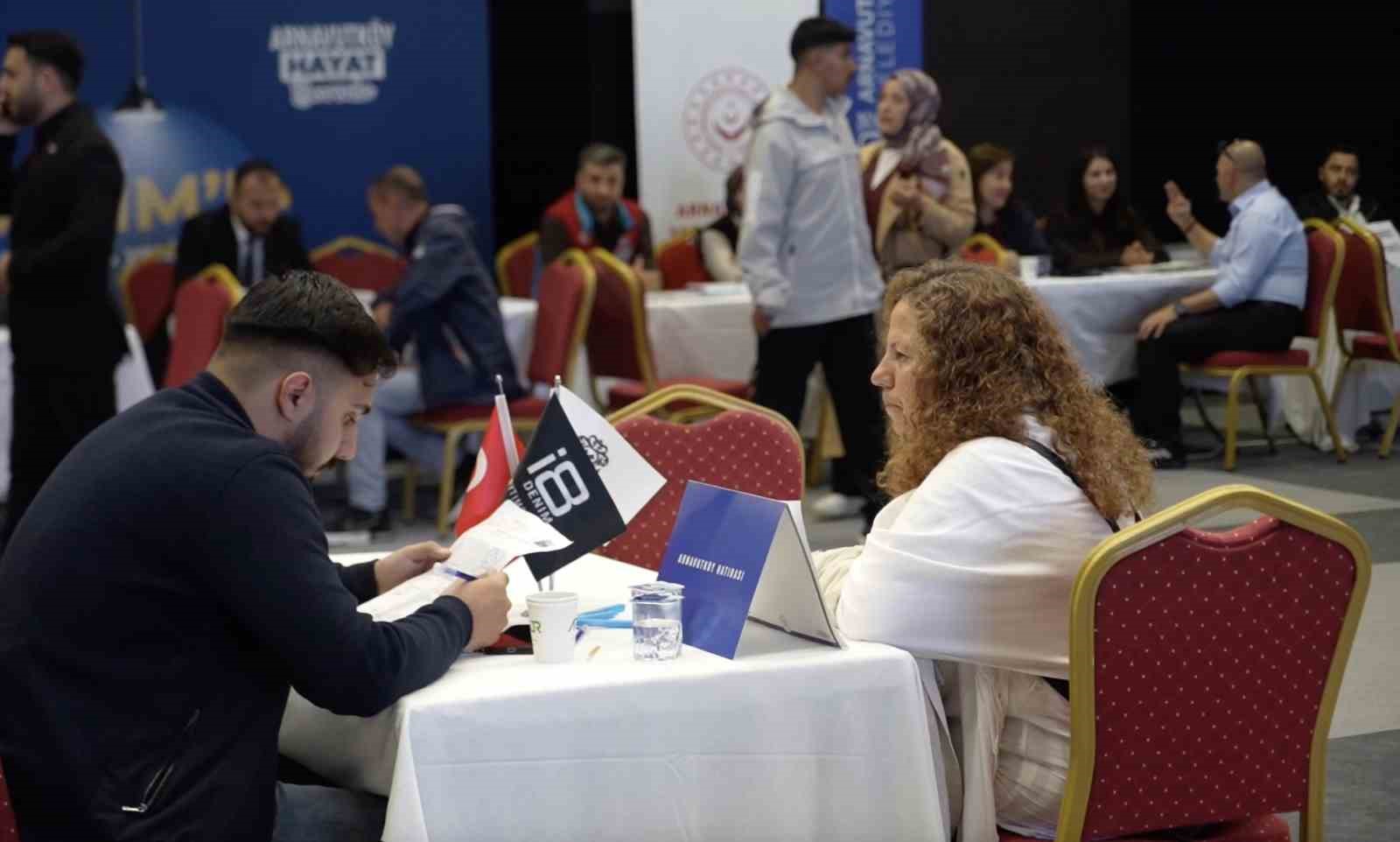 arnavutkoyde engelsiz istihdam fuari yogun ilgi gordu 1 u94kYKuh
