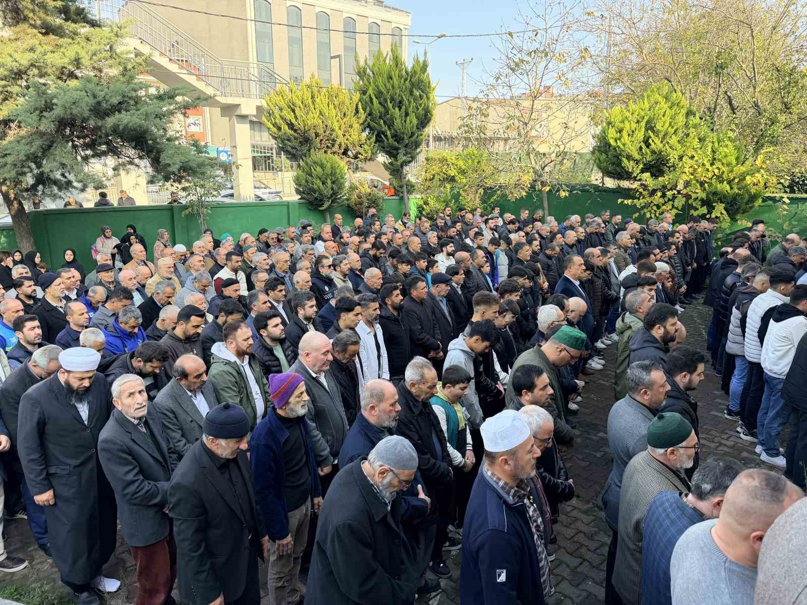 arnavutkoyde feci kaza 14 yasindaki husnayi hayattan kopardi 4 IDLbzKL8