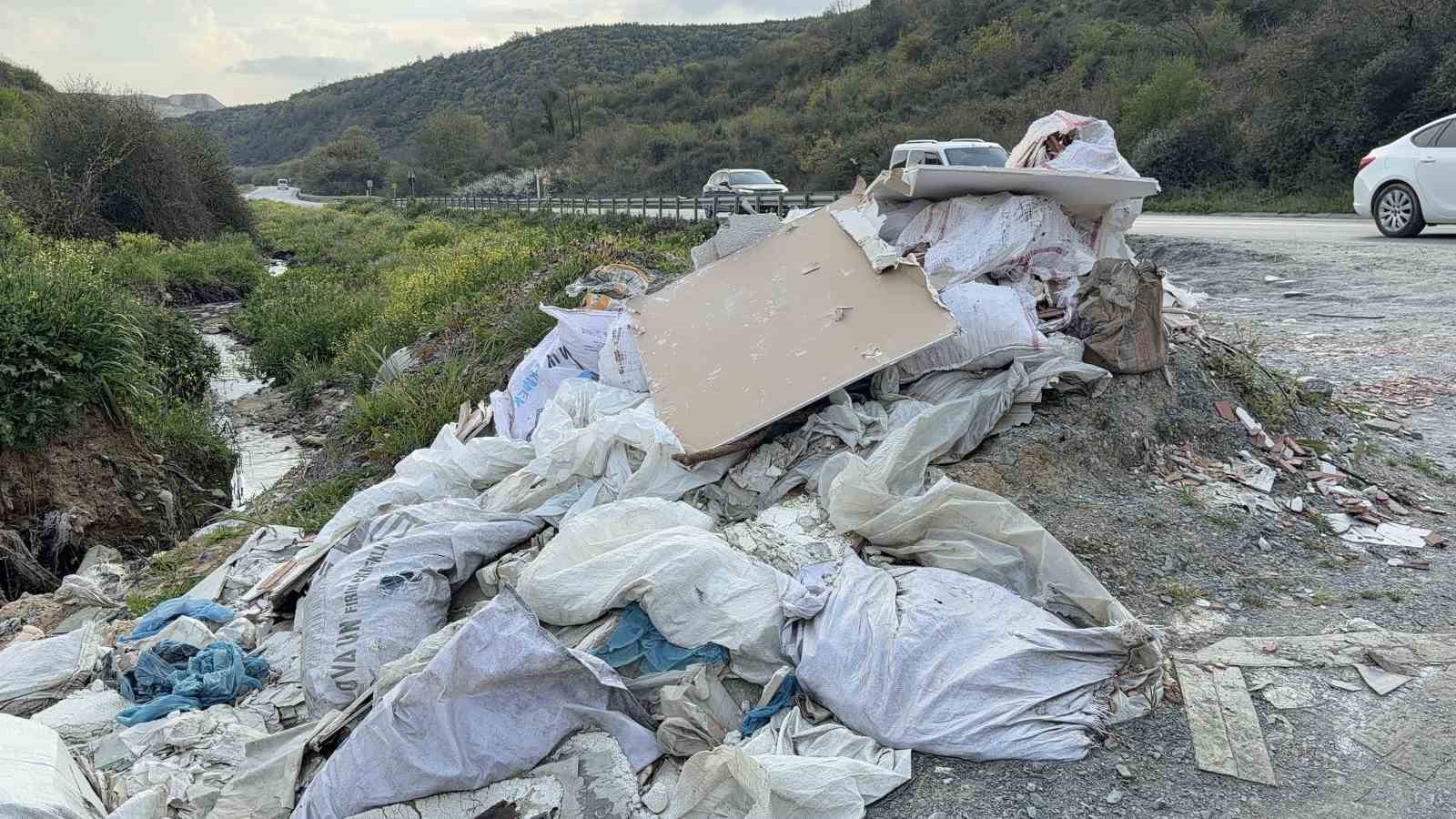 arnavutkoyde kacak dokume sucustu 62 bin 246 tl ceza kesildi 0 ngVkf6kk