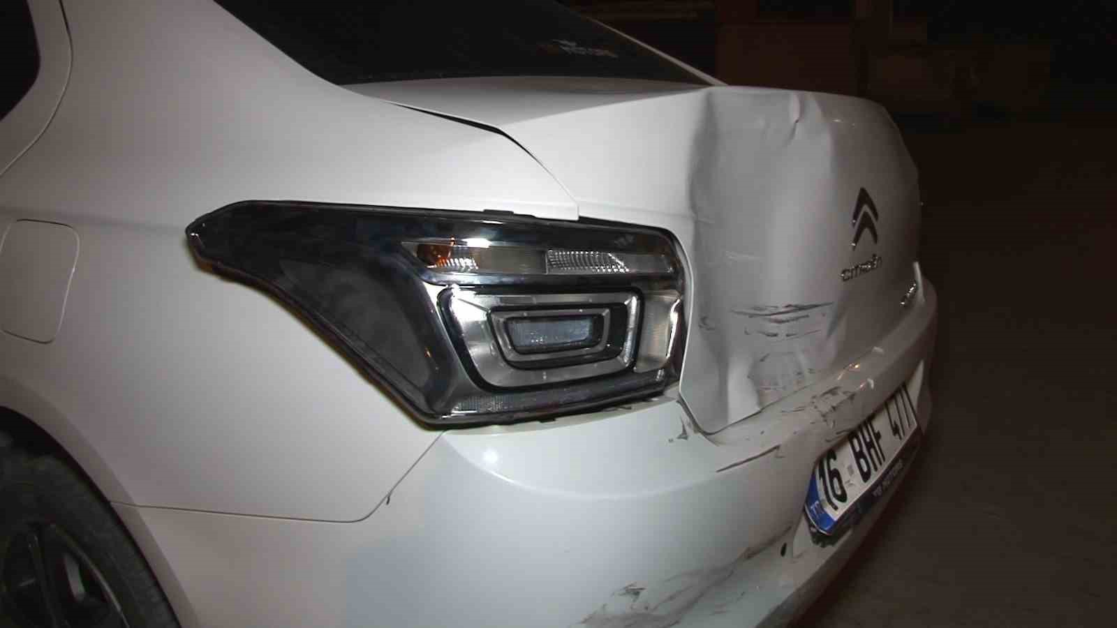 arnavutkoyde kamyonet surucusu otomobile carpip kacti 1 fYyRVyYQ