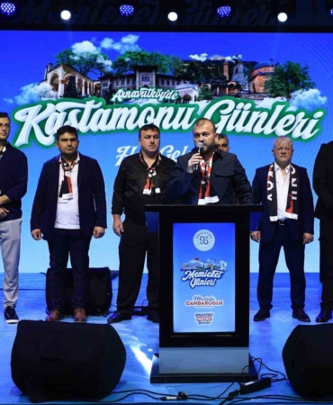 arnavutkoyde-kastamonu-ruzgari-esti-IXywhB5D.jpg