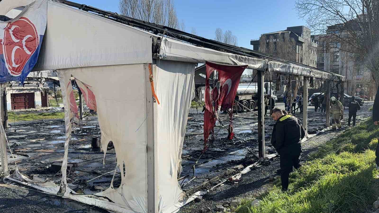 arnavutkoyde mhpnin iftar cadirinda yangin 7 O4SV4ZjZ