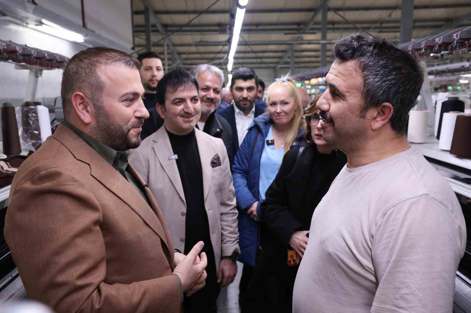 arnavutkoyde radyocular atolyede uretimin kalbine kulak verdi 5 B2f87B5Y