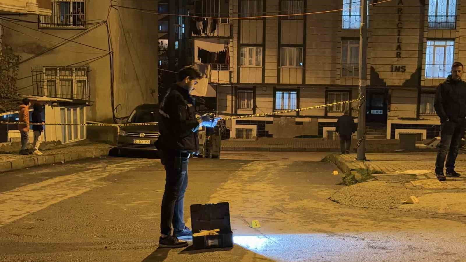 arnavutkoyde silahli saldiri 1i cocuk 2 yarali 5 pLt5Se7A