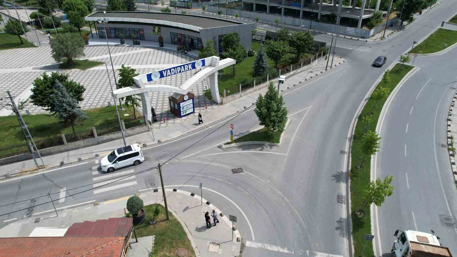 arnavutkoyde tehlikeli kavsak vatandaslari isyan ettirdi 2