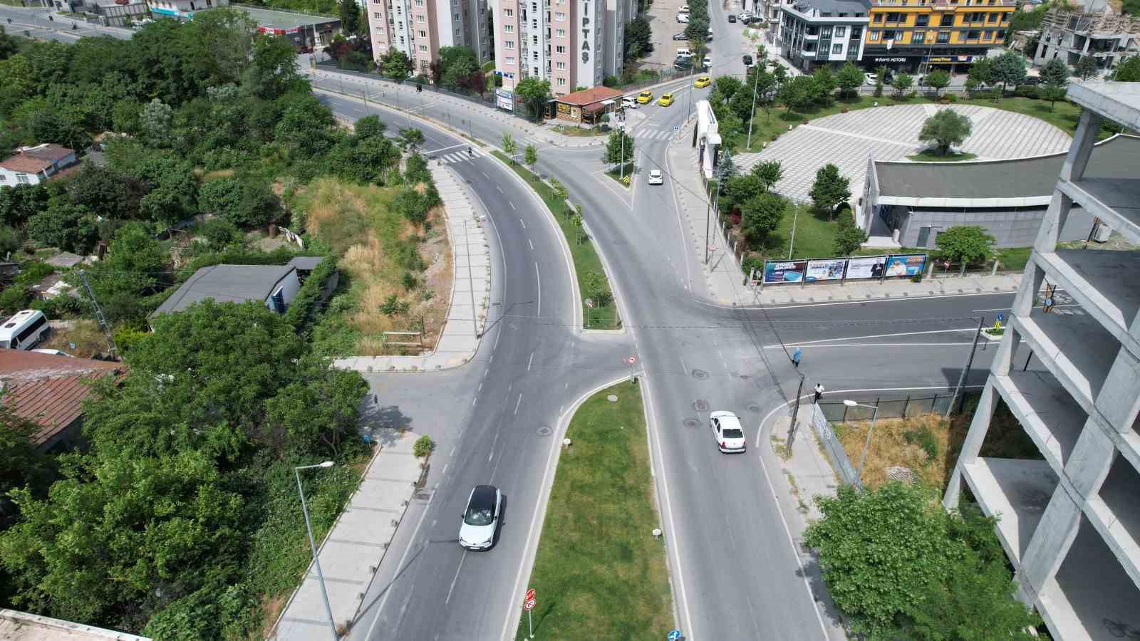 arnavutkoyde tehlikeli kavsak vatandaslari isyan ettirdi 4 7FYQjPar