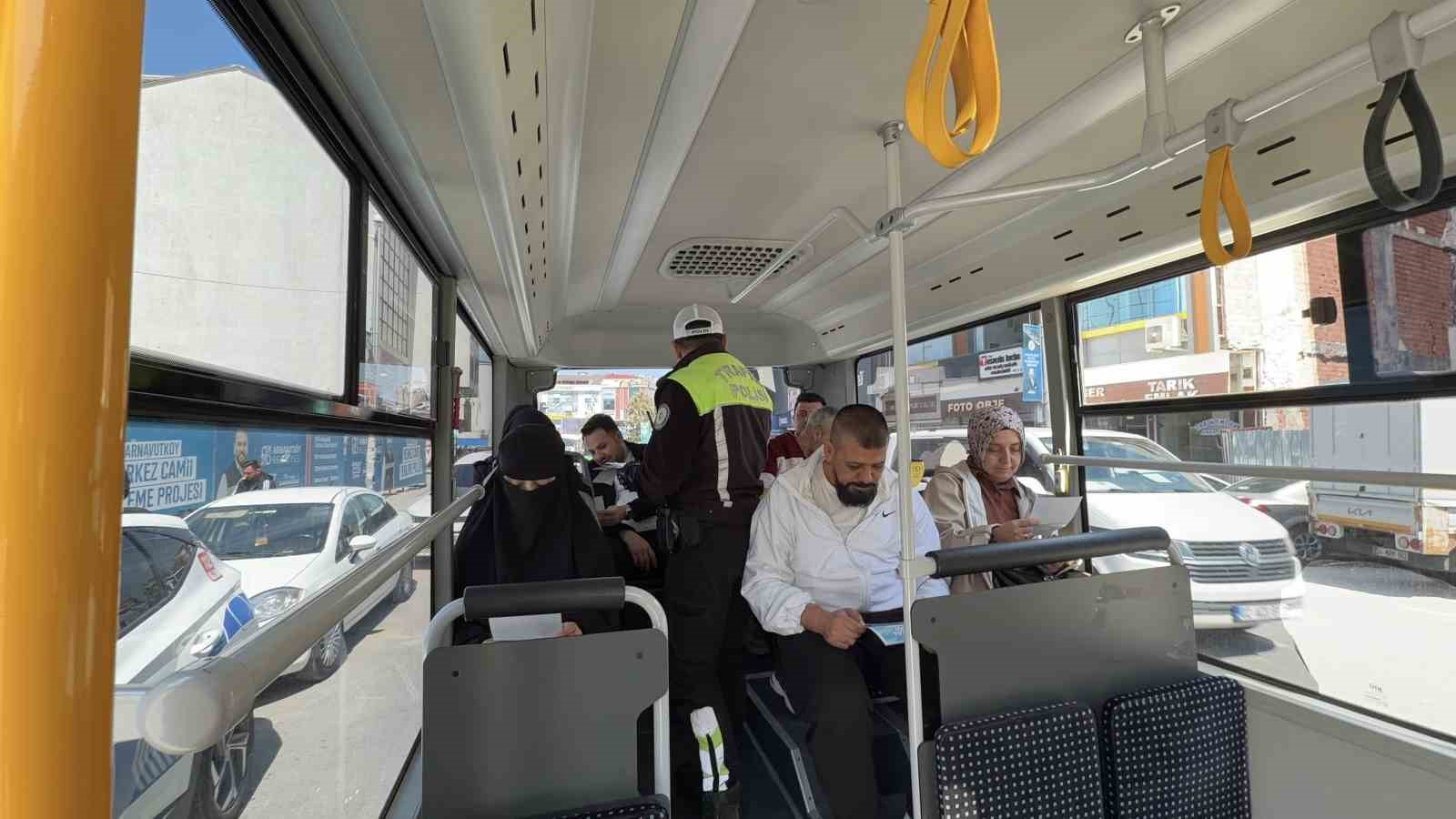 Arnavutköy’de Trafik Haftası’nda anlamlı uygulama: Ceza değil bilinçlendirme yapıldı 7 arnavutkoyde trafik haftasinda anlamli uygulama ceza degil bilinclendirme yapildi 3 8dCeET3v