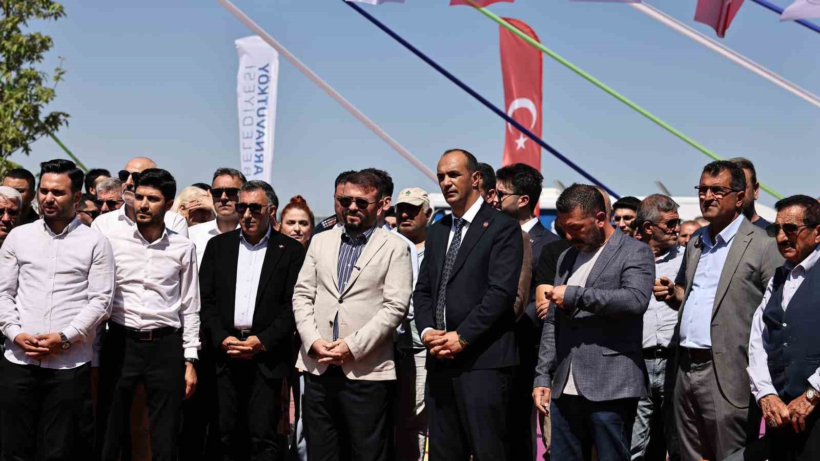 arnavutkoye 4 yeni park 6 bin 400 metrekarelik yeni yasam alani kazandirildi 3 YtEuYJAP
