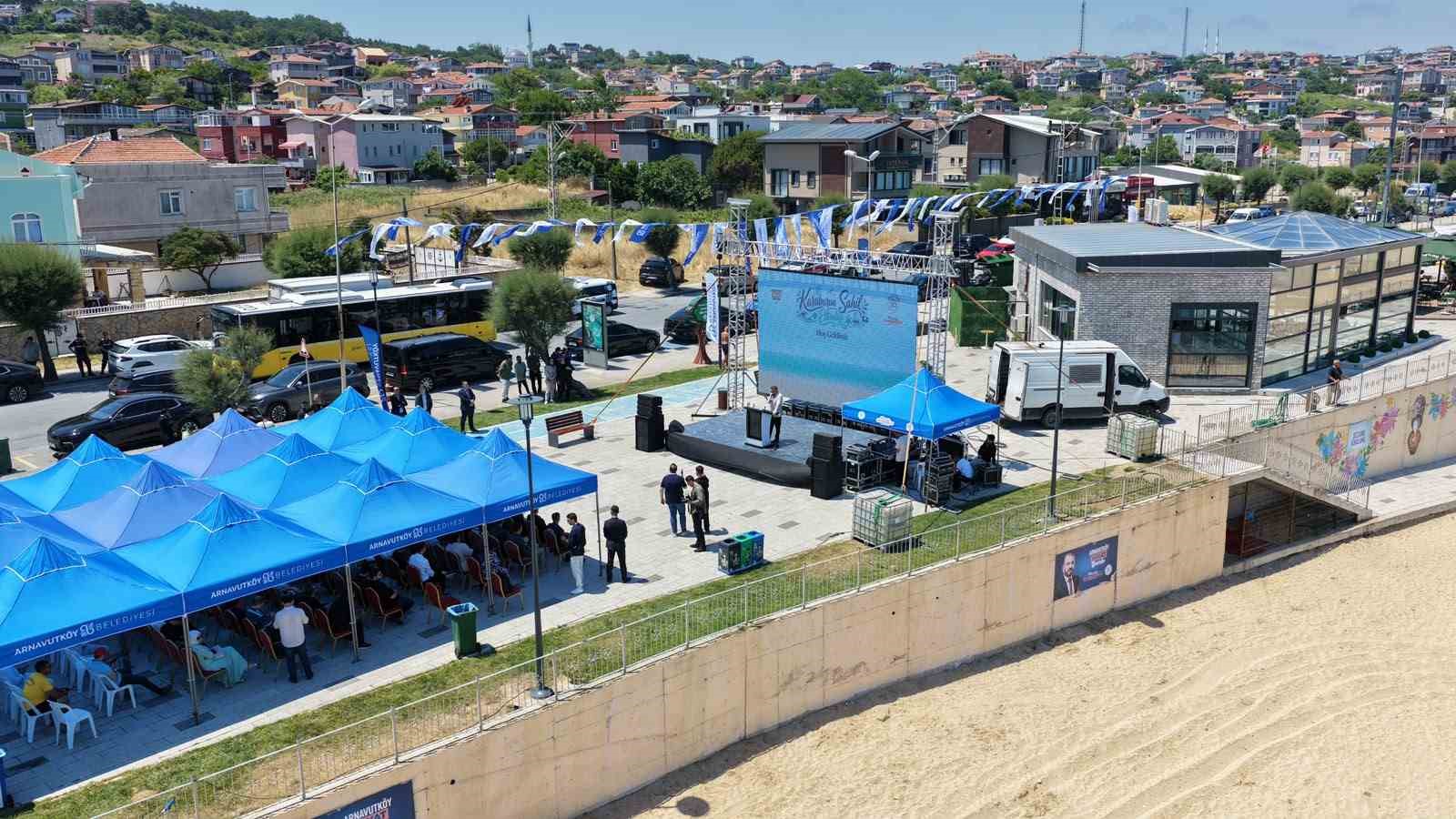 arnavutkoyun mavi bayrakli karaburun sahili istanbulun yeni gozdesi 1 q2WbgsVr
