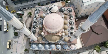 arnavutkoyun-simgesi-46-yillik-merkez-camii-yikiliyor-1JlEsVPl.jpg