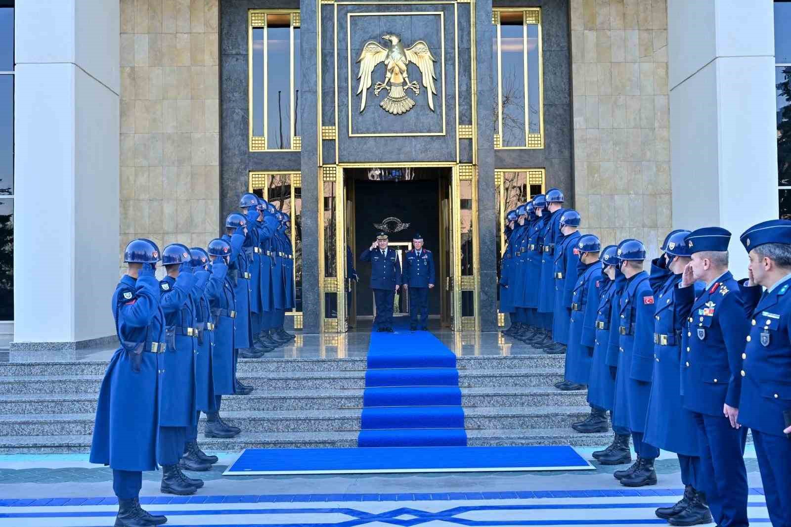 arnavutluk hava kuvvetleri komutani ferdinant dimodan turk hava kuvvetleri komutanligina ziyaret 2 SLgMFMlI