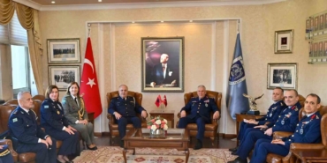 arnavutluk-hava-kuvvetleri-komutani-ferdinant-dimodan-turk-hava-kuvvetleri-komutanligina-ziyaret-GFsCOfPK.jpg