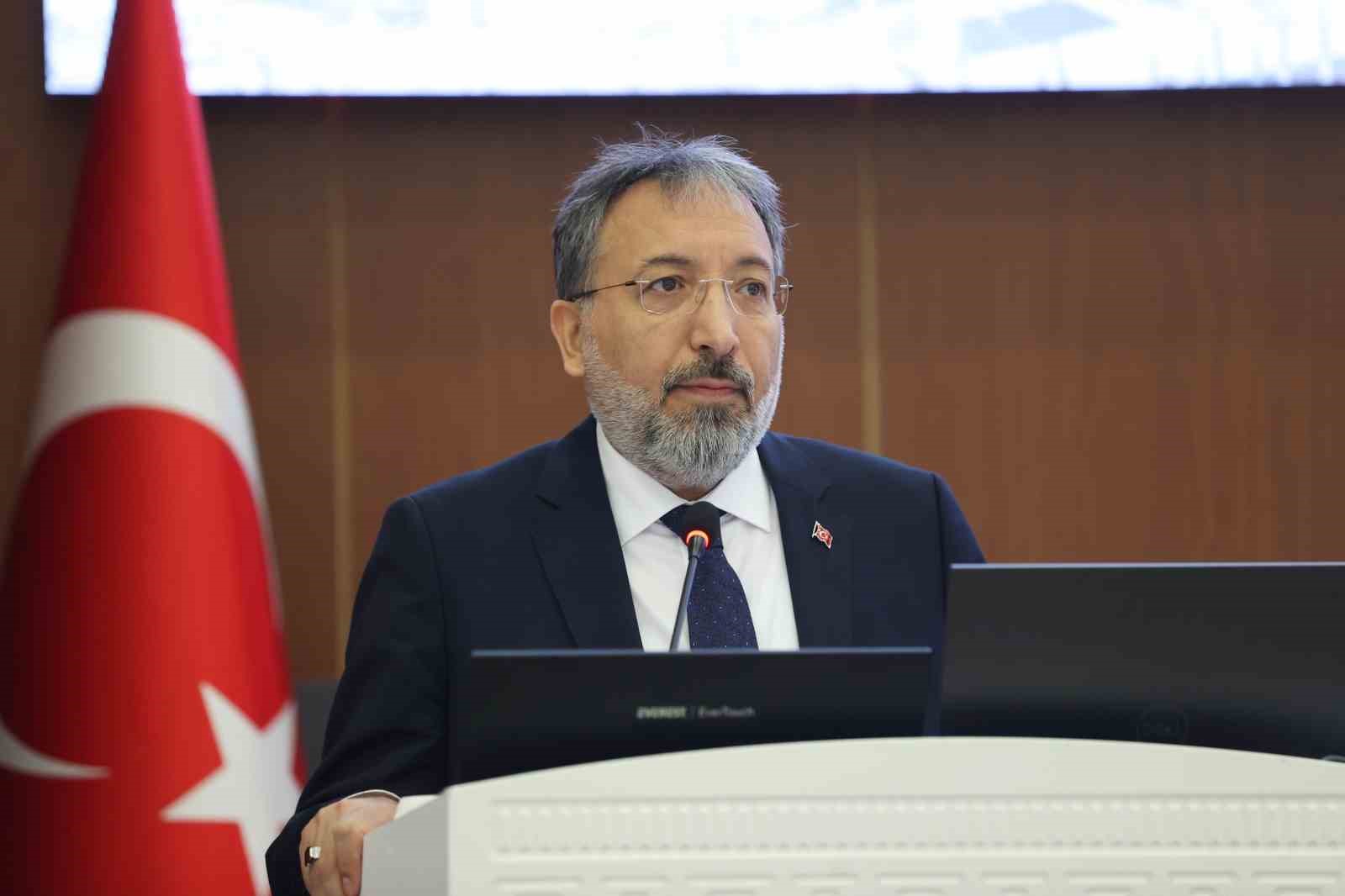 Arpaguş: "Ankara’daki strateji, Anadolu’da pratiğe dönüşmüyorsa, Anadolu’daki sorun Ankara’da çözülmüyorsa eksik kalmışız demektir" 5 arpagus ankaradaki strateji anadoluda pratige donusmuyorsa anadoludaki sorun ankarada cozulmuyorsa eksik kalmisiz demektir 1 H99lJ5fE