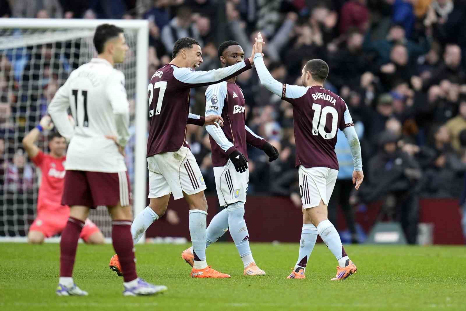 arsenal aston villa deplasmaninda son dakikalarda kaybetti 2 Tb6mhyiP