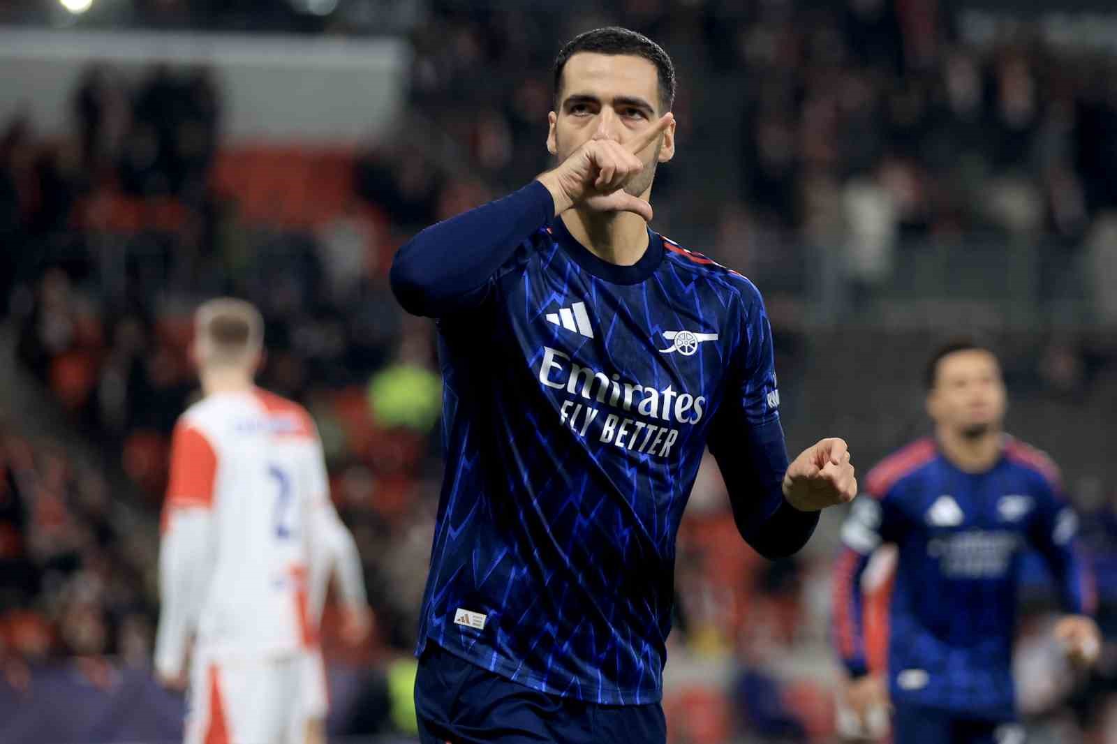 arsenal sampiyonlar liginde 4te 4 yapti 2 kH5gJlK4