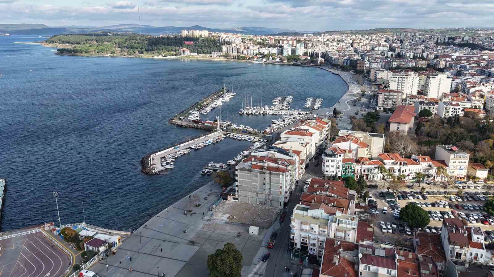 arsivlerde unutulan canakkale turkuleri yapay zeka destegiyle yeniden gun yuzune cikiyor 0 IjL4HSZW