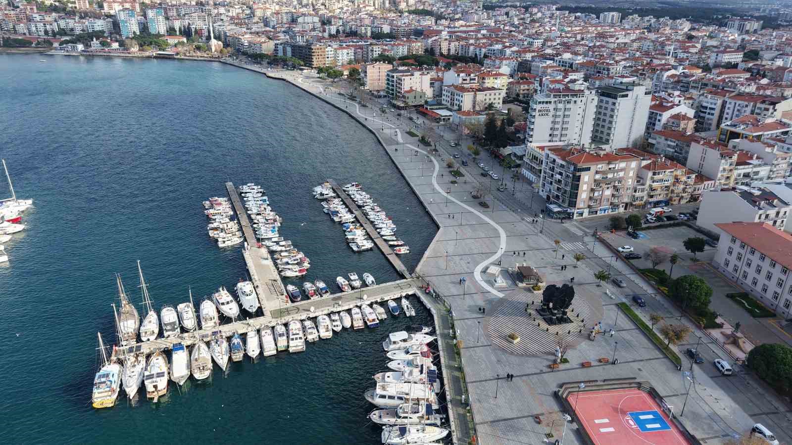 arsivlerde unutulan canakkale turkuleri yapay zeka destegiyle yeniden gun yuzune cikiyor 2 P1kh3NK3