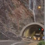 artvin-erzurum-karayolu-sel-ve-heyelan-nedeniyle-ulasima-kapandi-wY9XeQq3.jpg