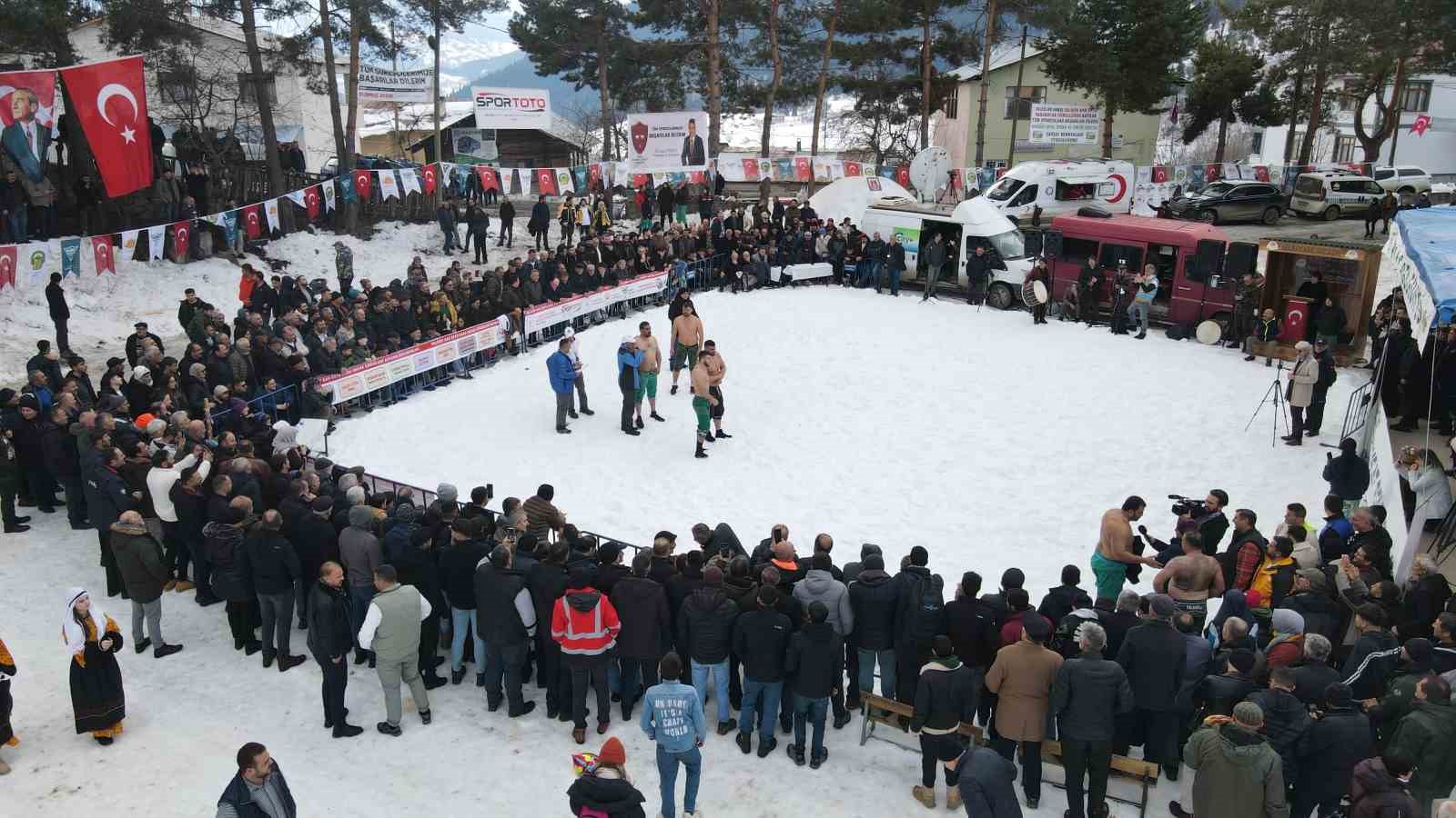 artvinde 300 yillik kar ustu karakucak gelenegi yasatiliyor 2 dGvwgFUY