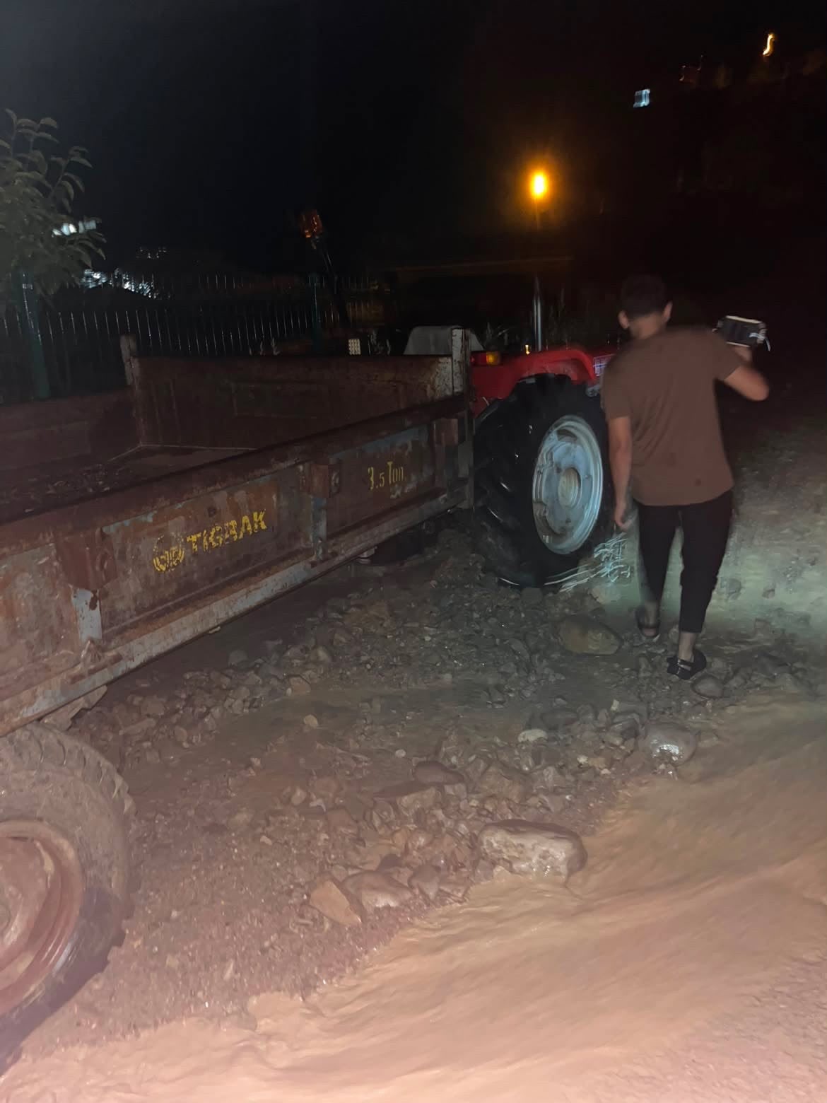 Artvin’de gece etkili olan sağanak taşkınlara neden oldu 7 artvinde gece etkili olan saganak taskinlara neden oldu 3 1kBXaId5