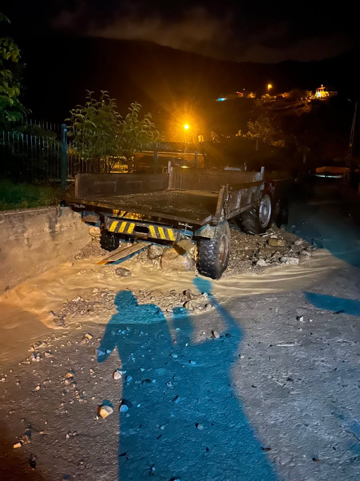 Artvin’de gece etkili olan sağanak taşkınlara neden oldu 9 artvinde gece etkili olan saganak taskinlara neden oldu 5