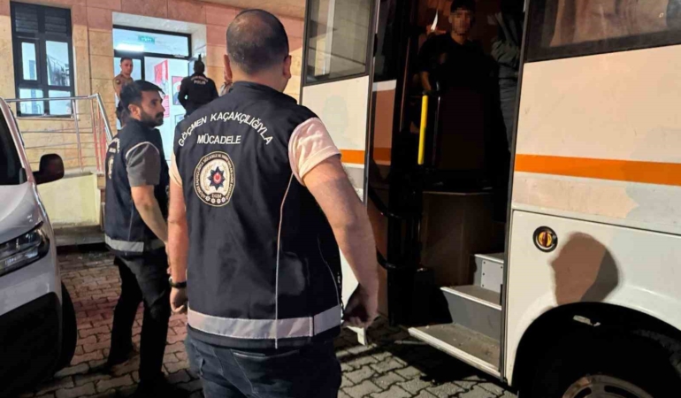 artvinde-kacak-gocmen-operasyonu-BcPHgBfe.jpg