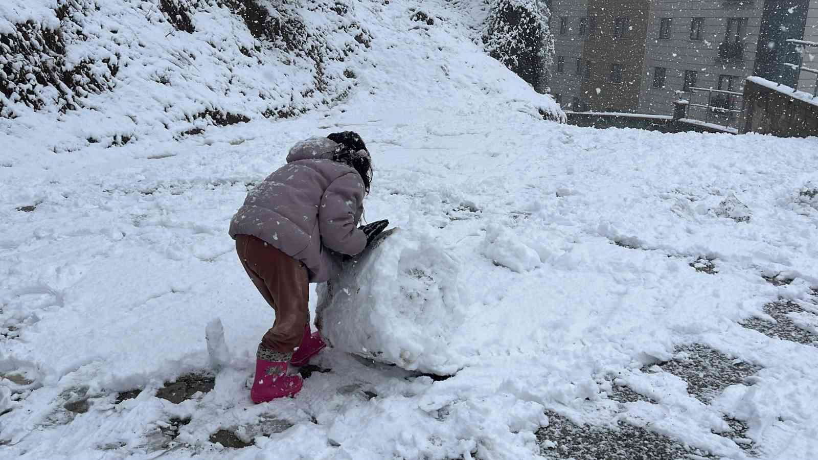 artvinde kar yagisi etkisini surduruyor 1 Be64m2Tc