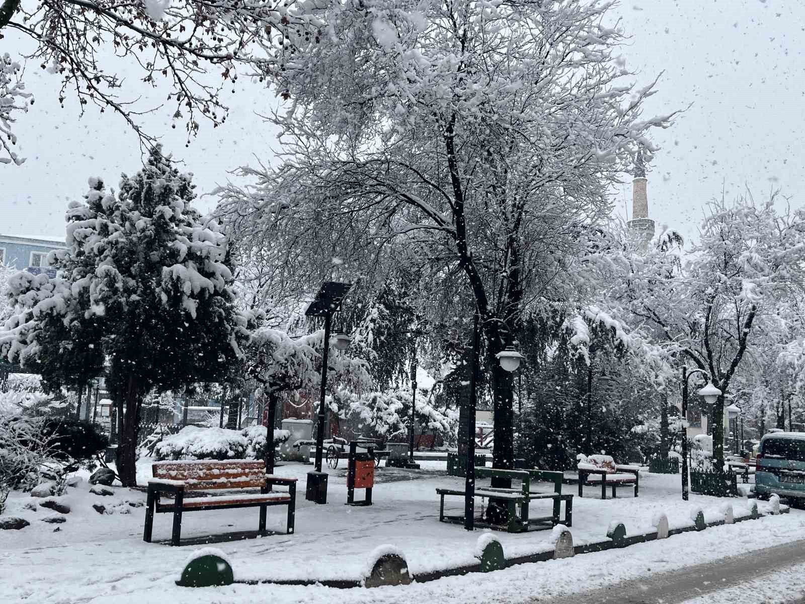 artvinde kar yagisi etkisini surduruyor 6 ir3SCdbY