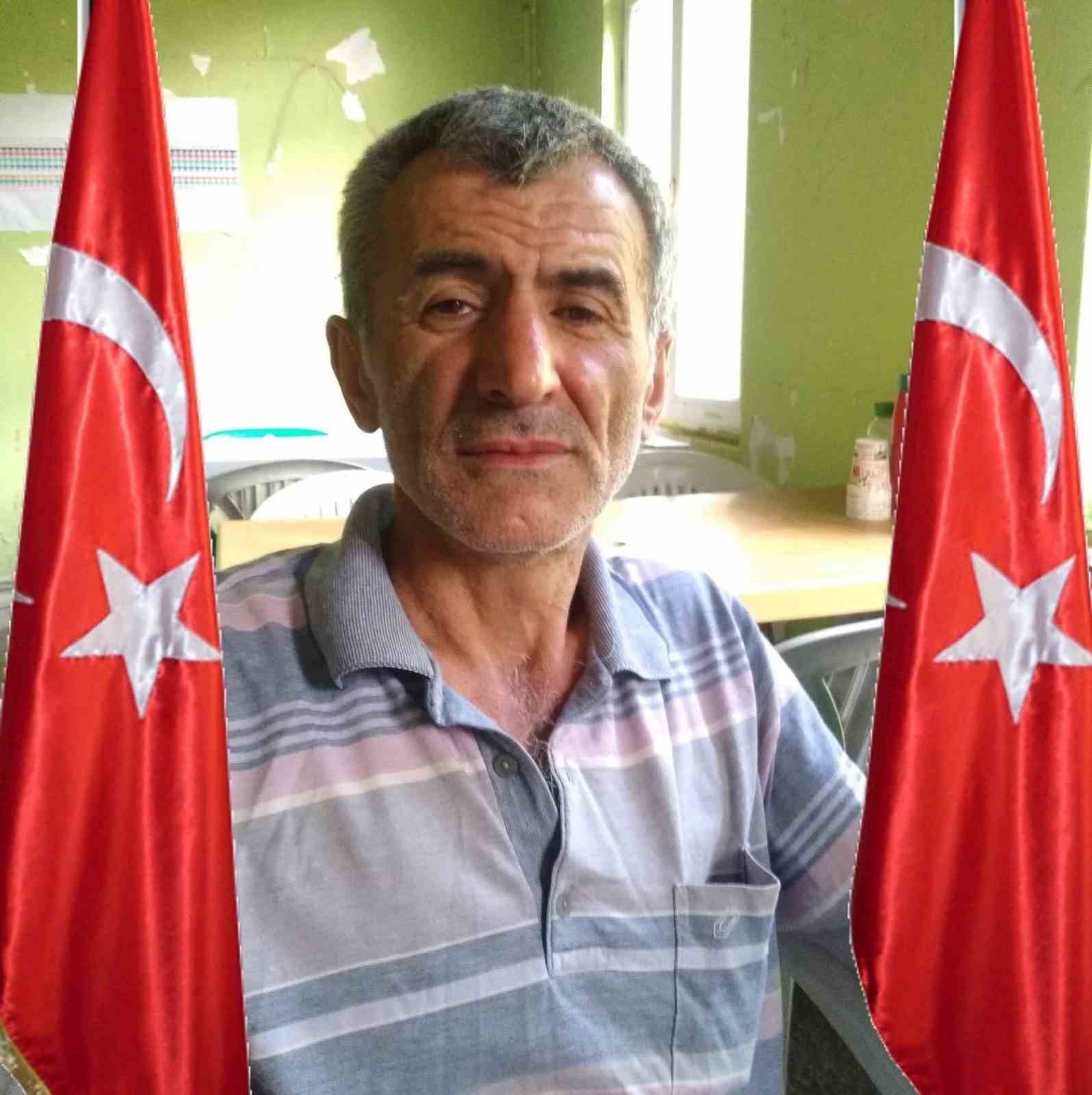 artvinde trafik kazasi 3 olu 3 5sL4Chi6