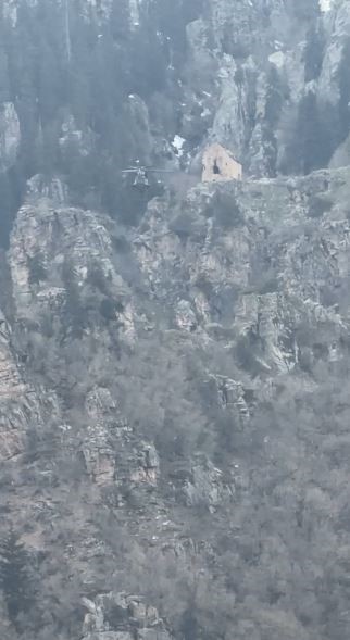 artvinde yaylada duserek yaralanan vatandas helikopterle kurtarildi 2 lulTiPCX