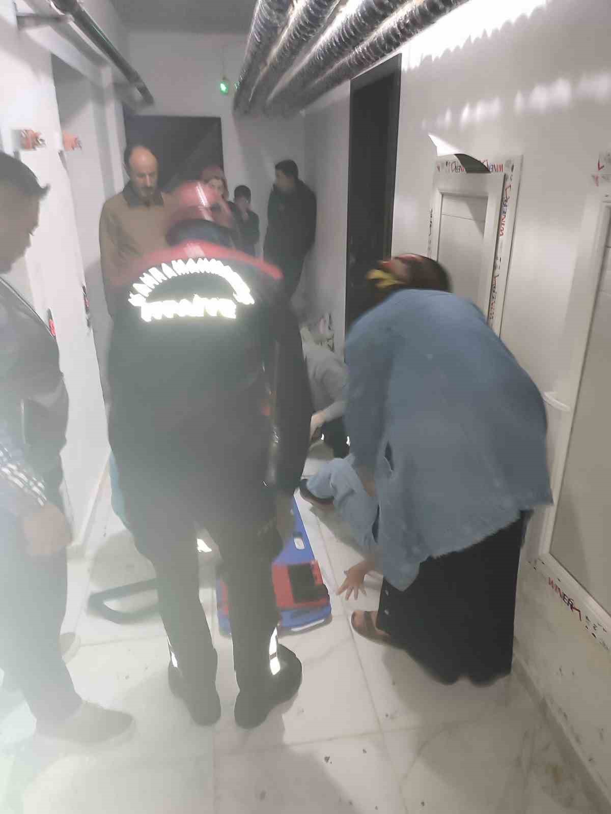 Asansör 6. kattan yere çakıldı: 1 yaralı 7 asansor 6 kattan yere cakildi 1 yarali 3 PnqRMLw9