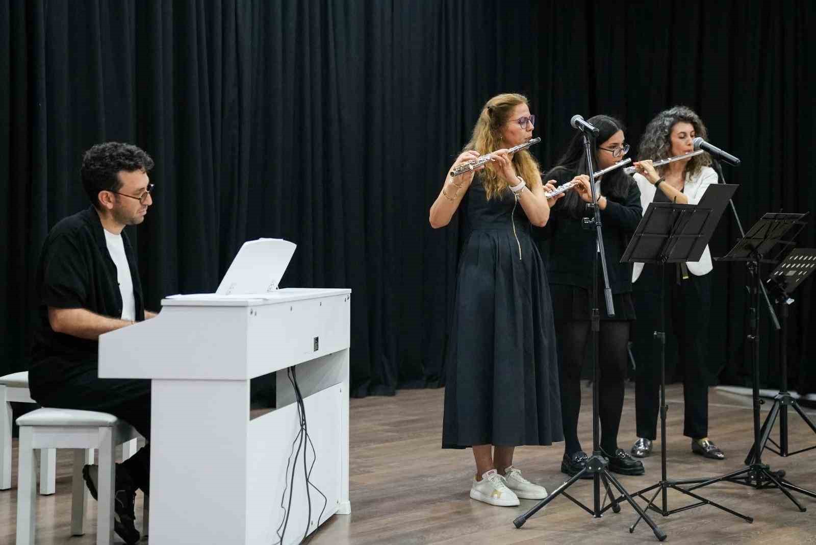 asevden yil sonu dinletileri ve dogaclama oyun 0 5setCSNF