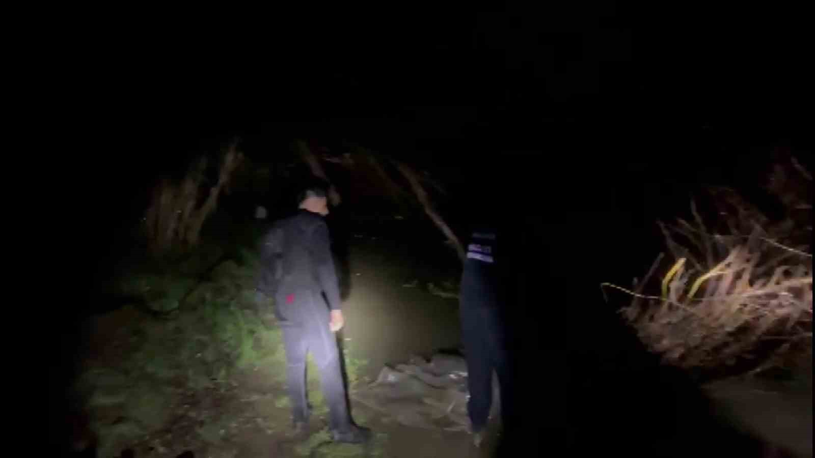 Asi Nehri’ne düşen genç kayboldu 5 asi nehrine dusen genc kayboldu 1 PpWLJp5X