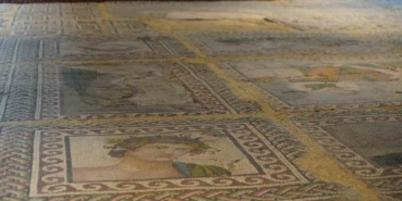 asil-ve-thetisin-yer-aldigi-amisos-mozaigi-samsun-muzesinde-sergileniyor-yW8CXxm3.jpg