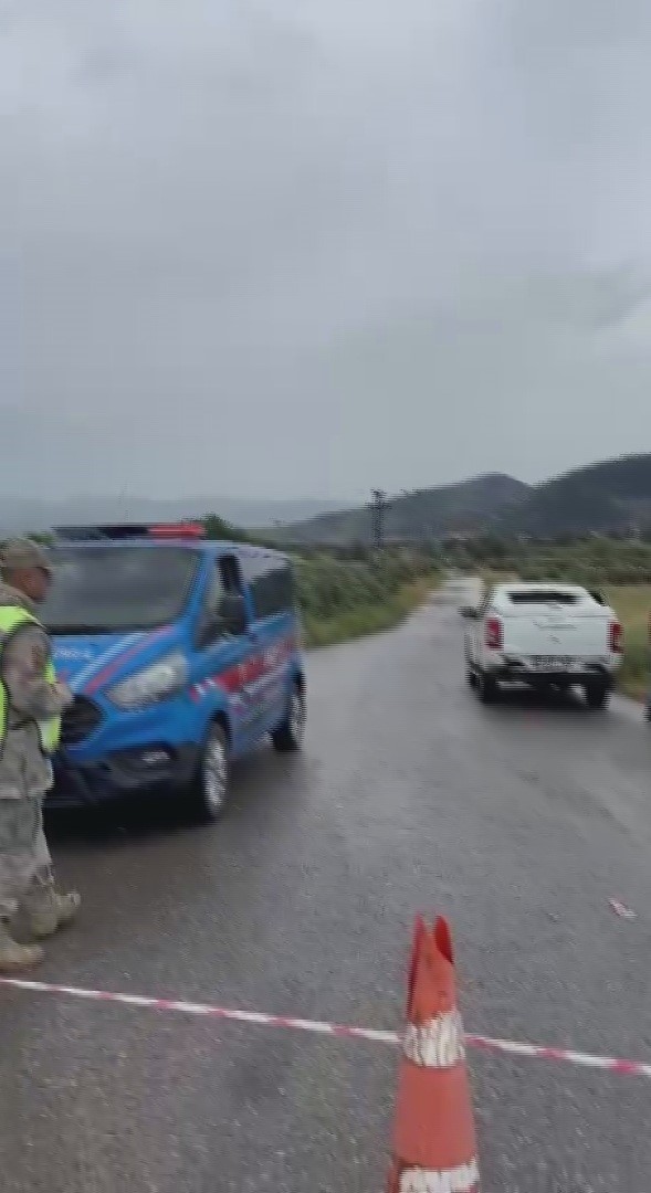 asiri yagislarla debisi artan dereler tarim arazileri sular altinda birakti 8 w8UNZUlh