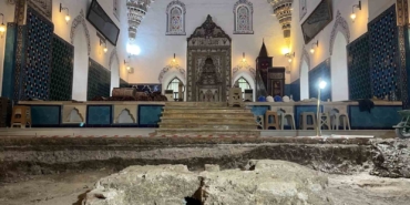 asirlar-sonra-ortaya-cikti-muradiyede-gizli-kalan-detay-Lmqh43jb.jpg