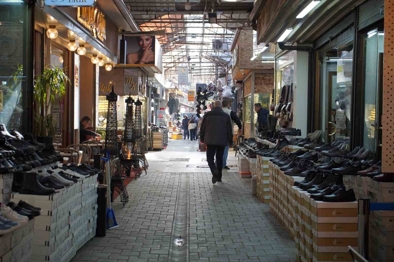 asirlik carsida tezgahlar sanal vitrine tasiniyor esnaf e ticaretle yuzlesiyor 1 SM8ceX6B
