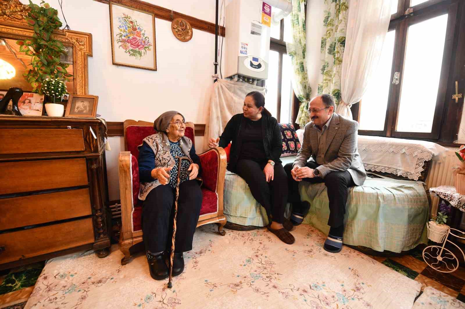 asirlik cinar 100 yas gununde yalniz birakilmadi 1 JGHhq7dq