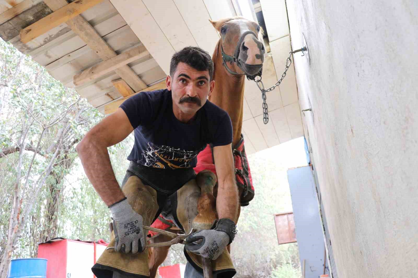 asirlik gelenek bitiyor son ustalar calismaya devam ediyor 2 rXRtM5VI