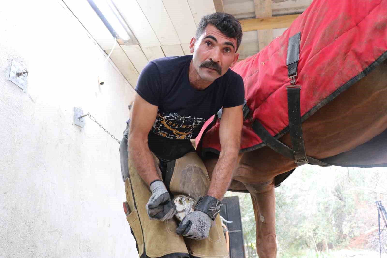 asirlik gelenek bitiyor son ustalar calismaya devam ediyor 3 iThdLpbk