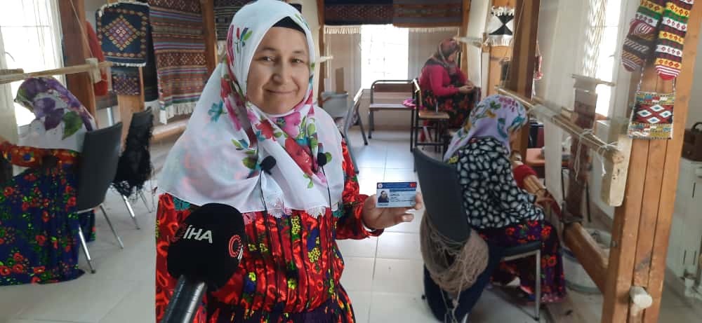 asirlik kilim geleneginde genc ustalar yetisiyor 1 6W4Pw4Gd