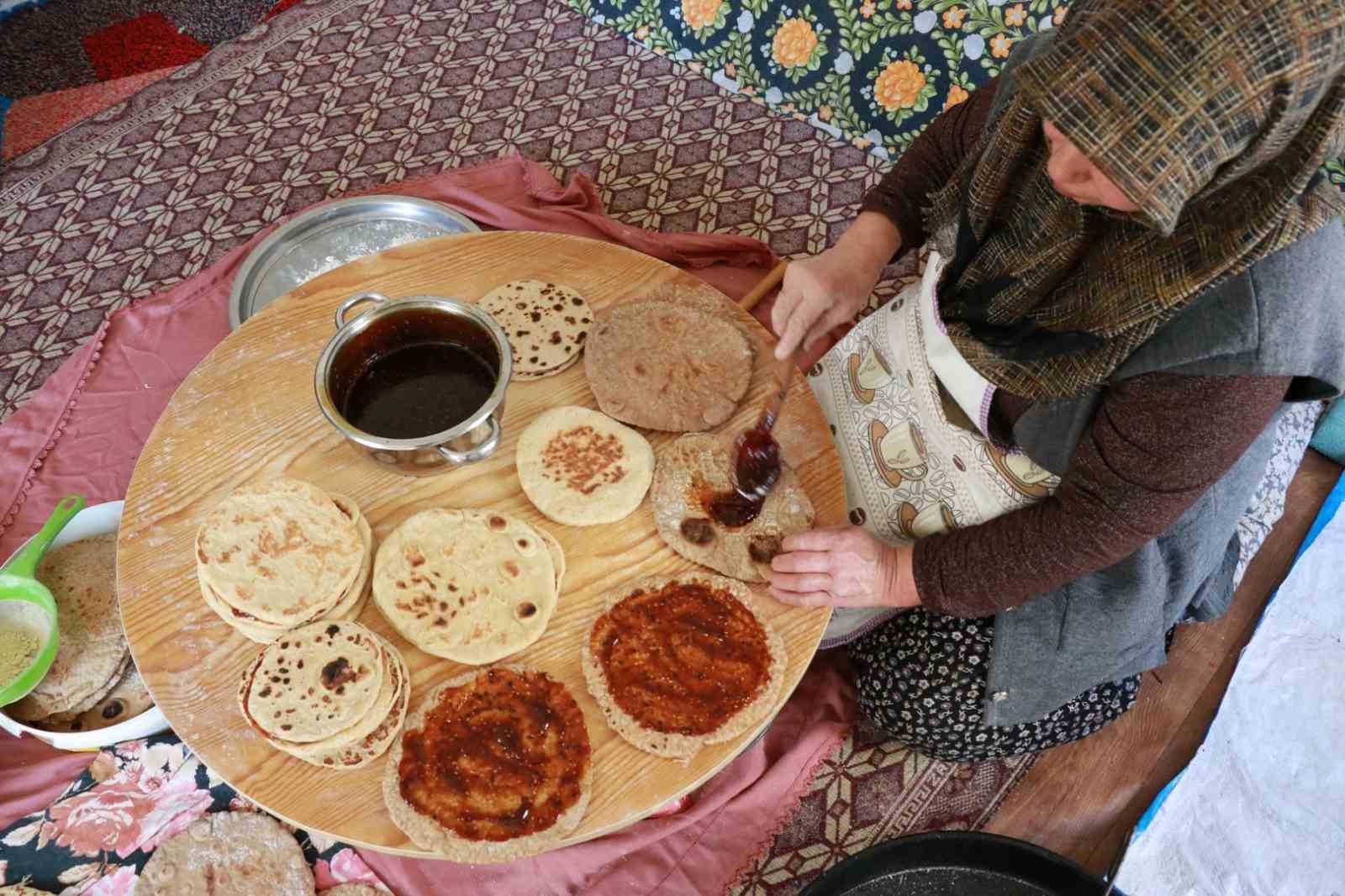 asirlik kulce tatlisi gelenegi bayramda yasatiliyor 0 n2eTP1Ju